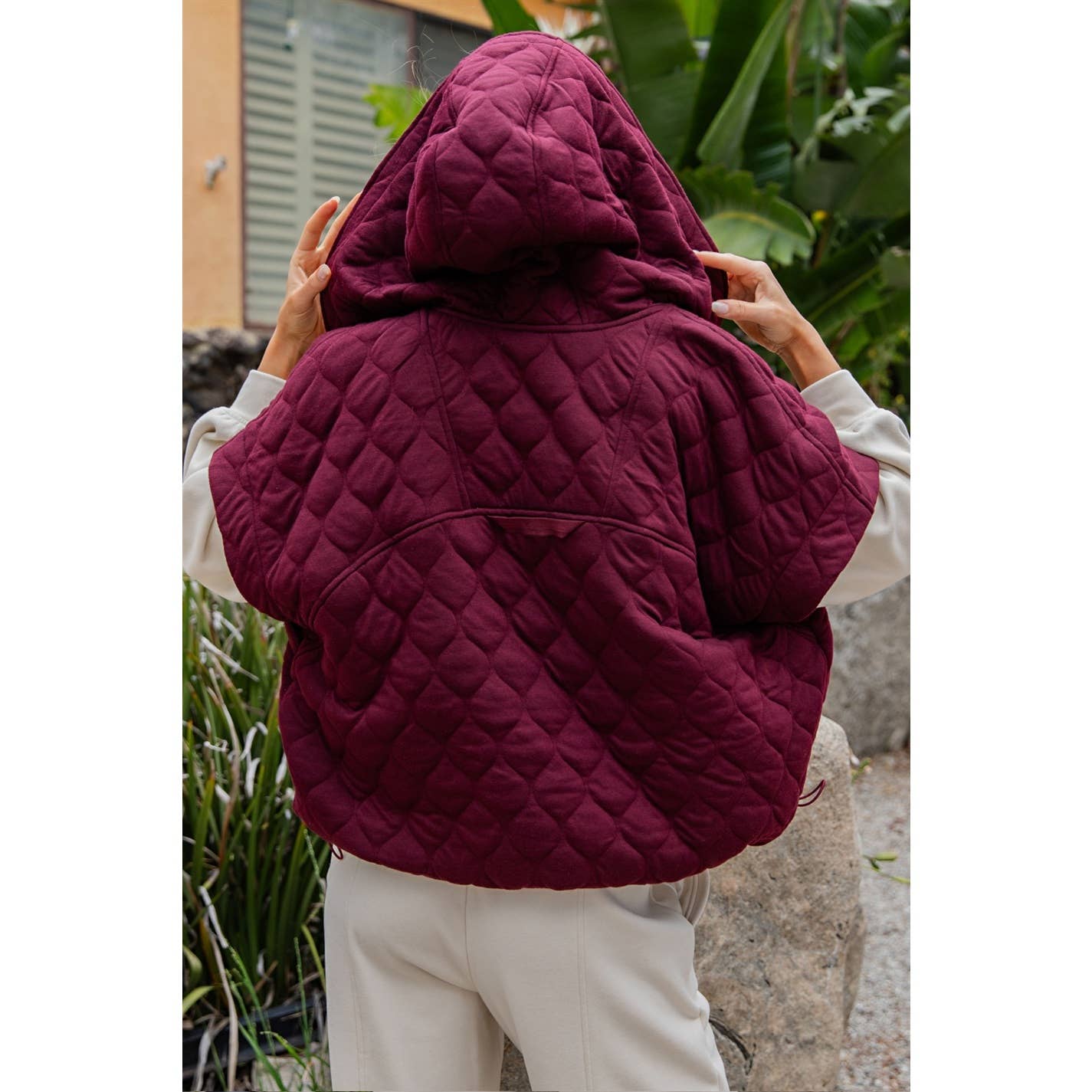 BUBBLE QUILT CINCH HOODIE VEST