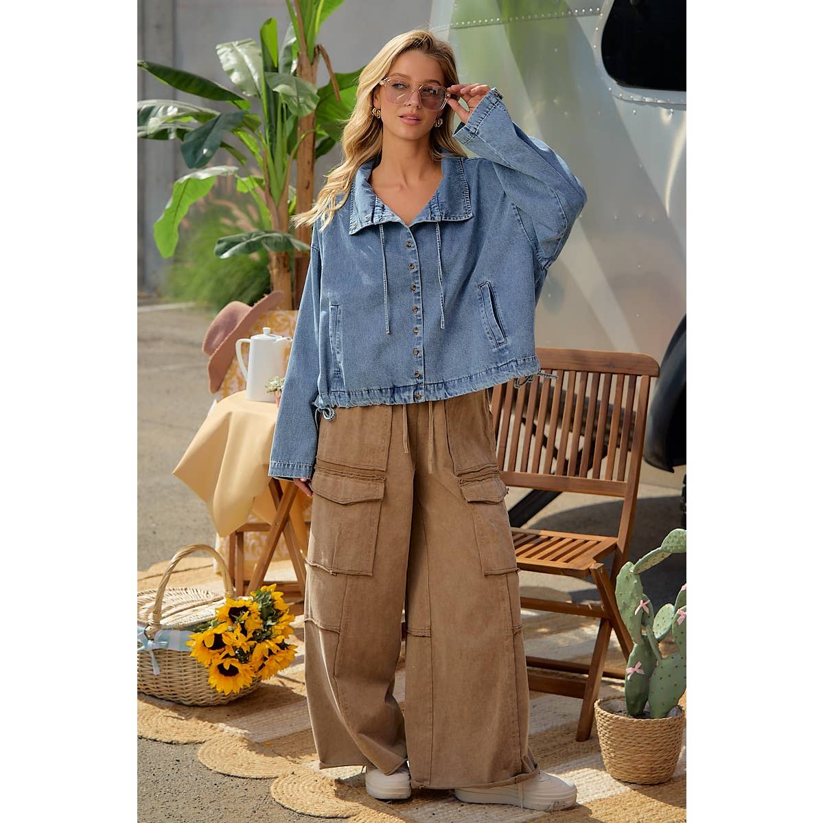 LIGHTWEIGHT WASHED DENIM DRAWSTRING HEM JACKET