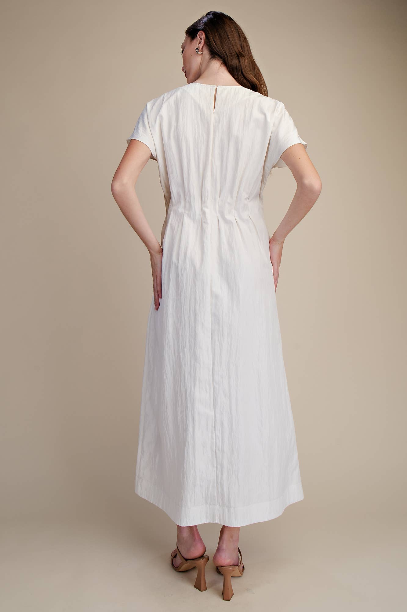 Round Neck Midi Dress