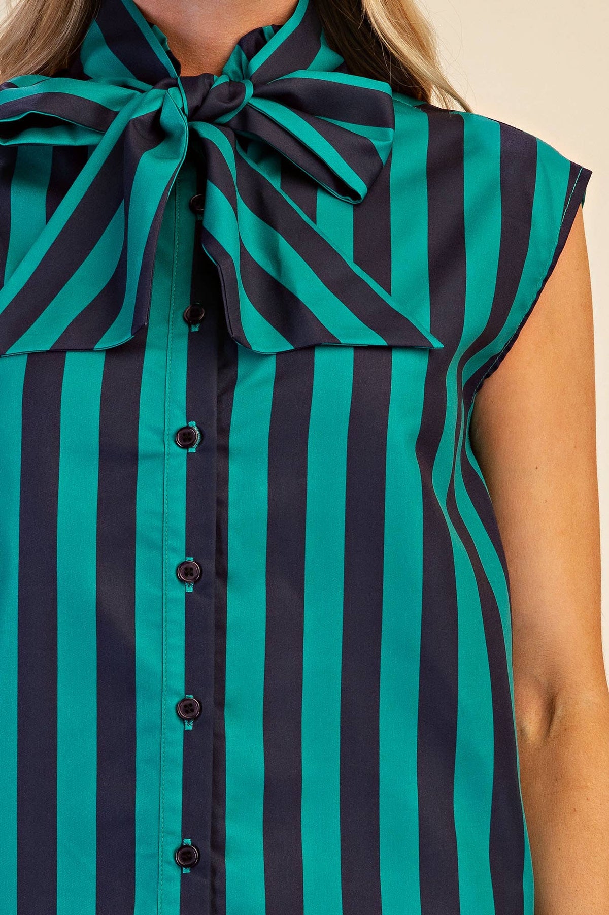 Bow Neck Sleeveless Stripe Shirt