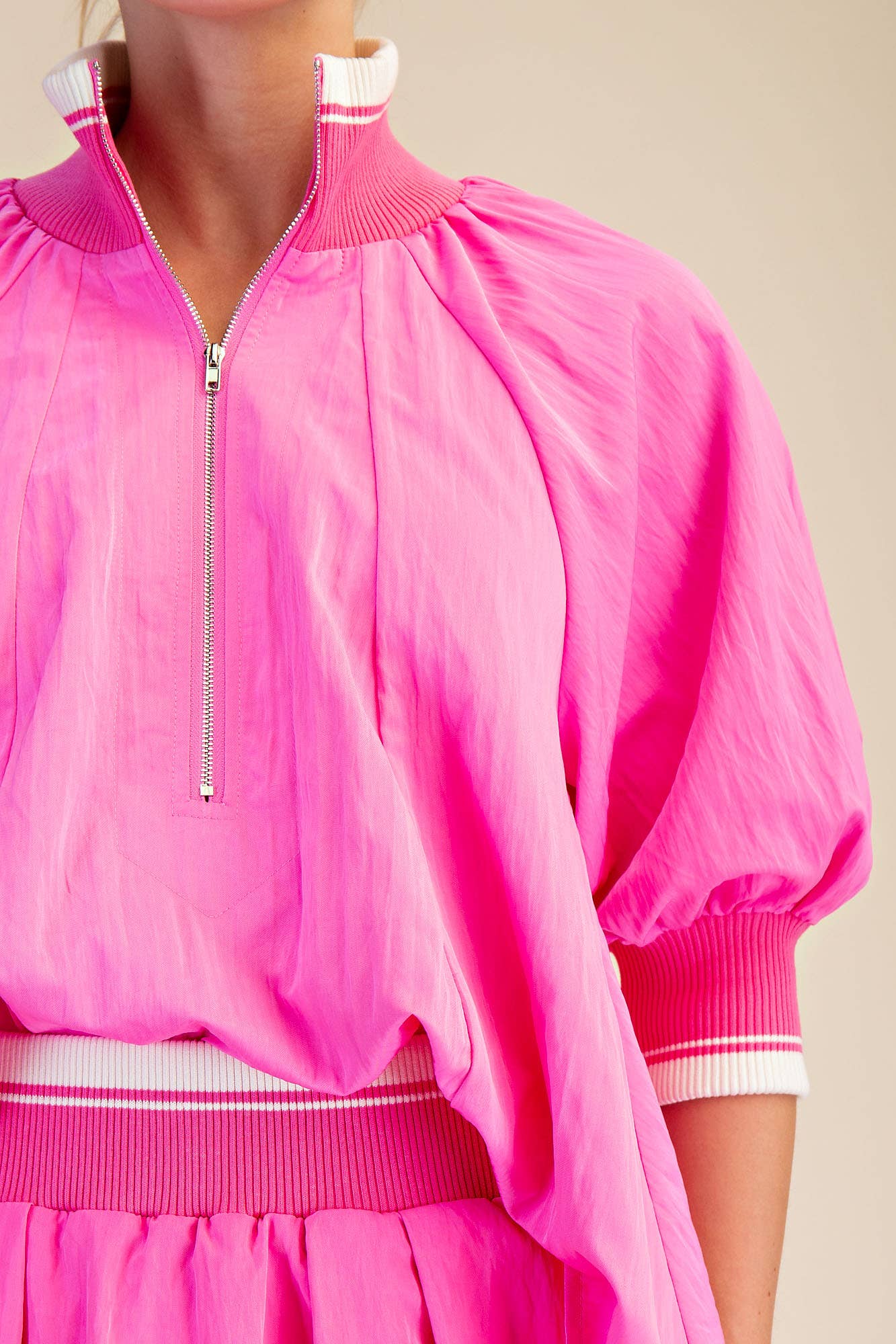 Mock Neck Band Puff Sleeve Blouse