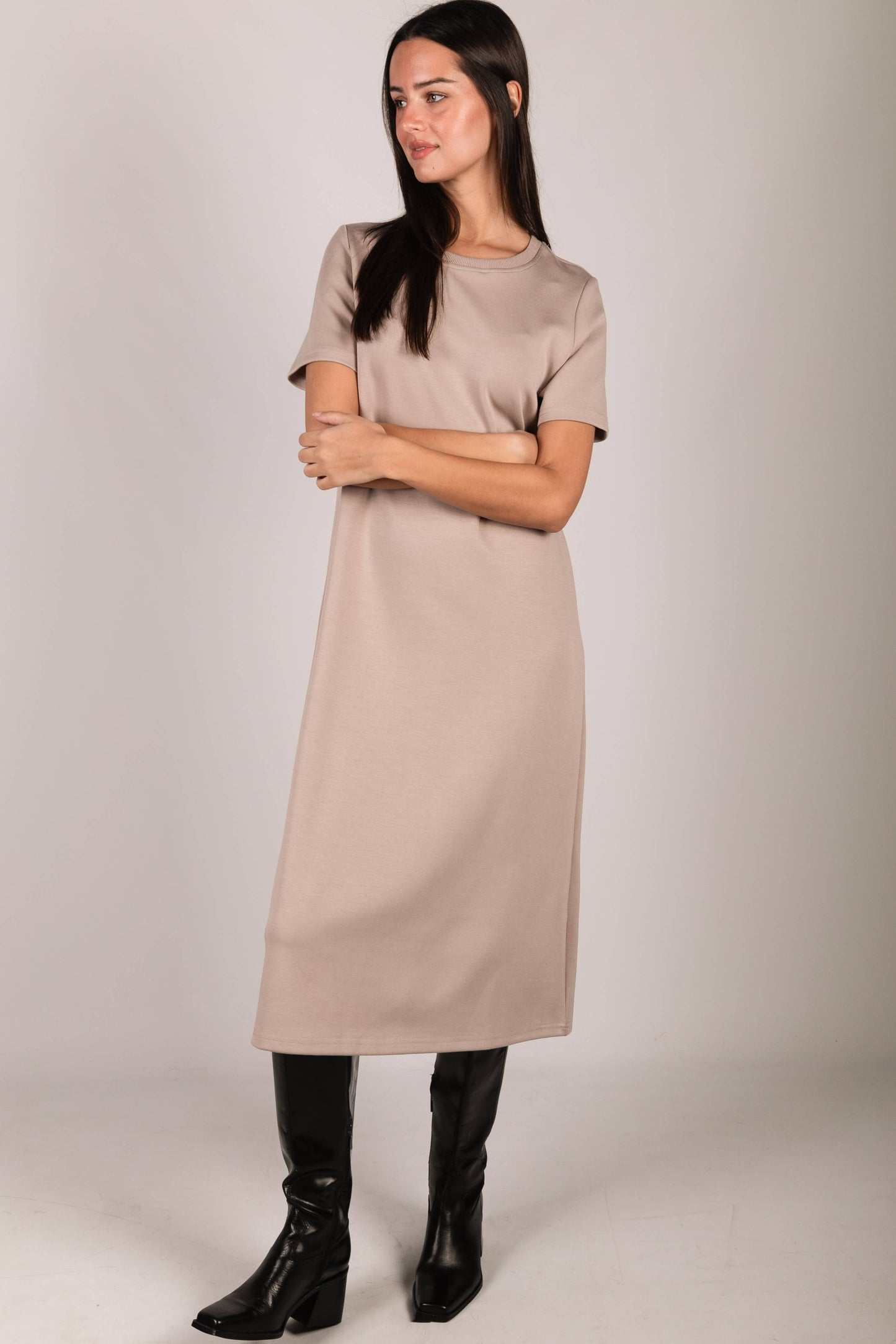P. CILL Butter Modal Short Sleeve Contrast Rib Neckband Midi