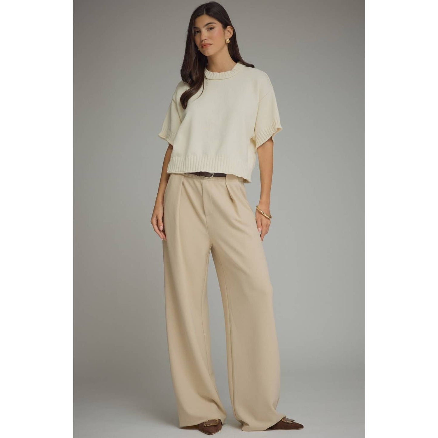 NEW Solid short sleeve knit top