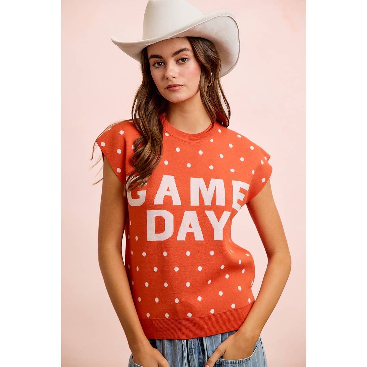 GAMEDAY LETTER AND POLKA DOTS SLEEVELESS KNIT TOP
