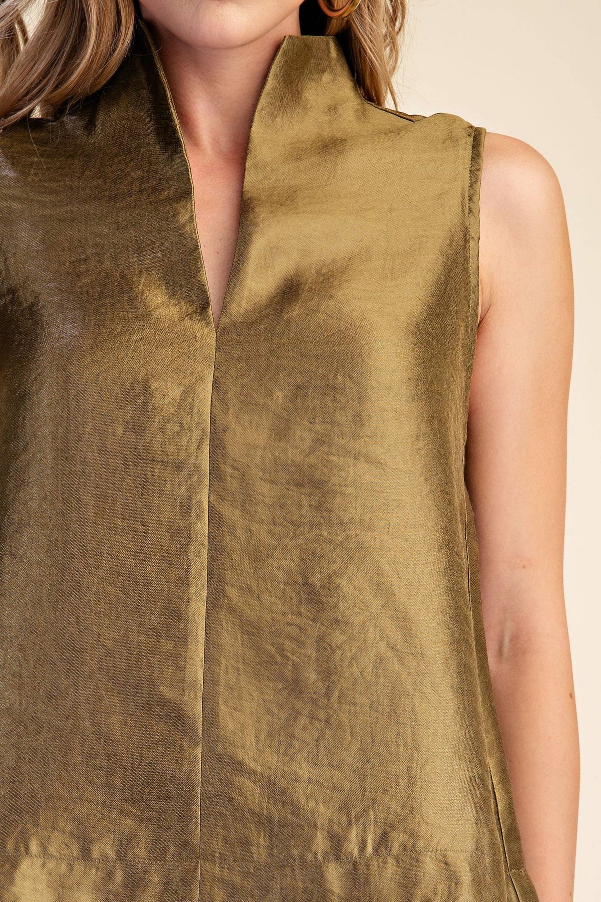 Stand Collar Slit V-Neck Sleeveless Top