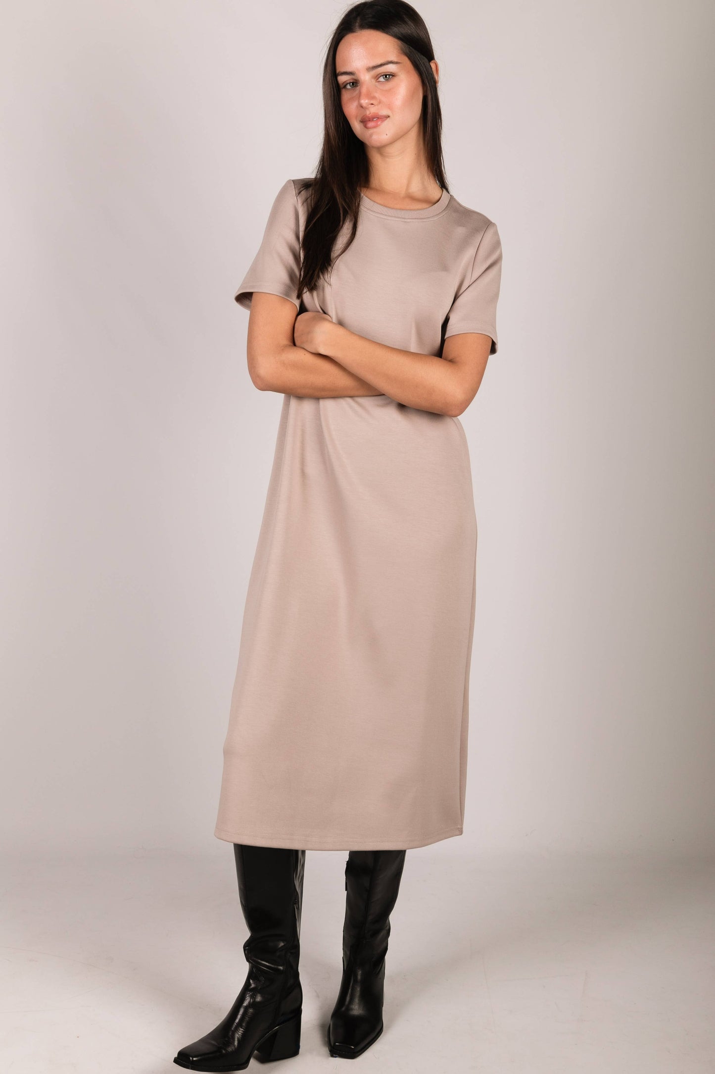 P. CILL Butter Modal Short Sleeve Contrast Rib Neckband Midi