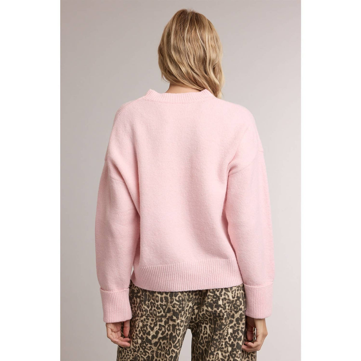 RELAXED CREWNECK SOFT KNIT SWEATER / WL26-13207