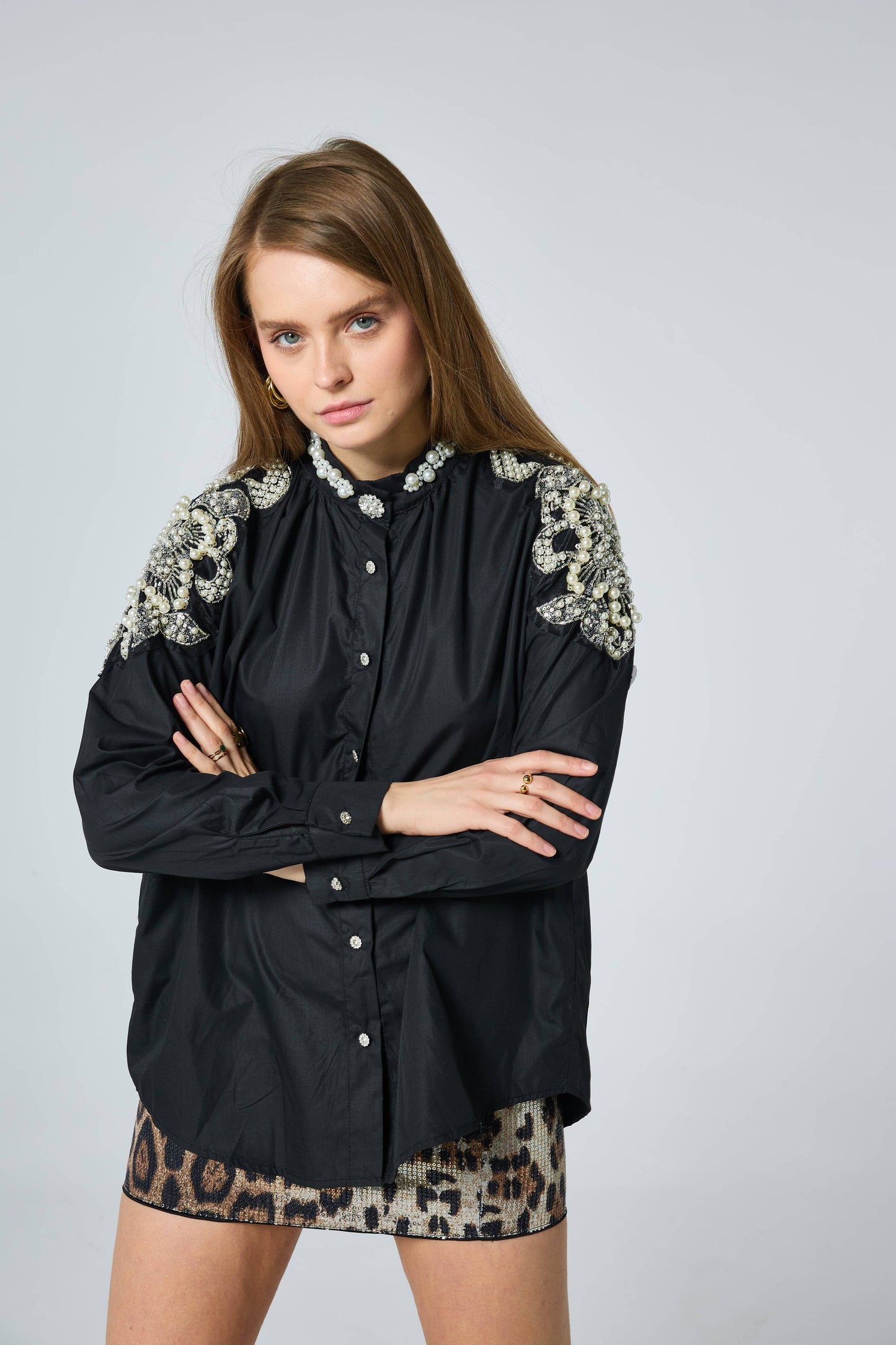 Shirt with beaded embroidery on the shoulders