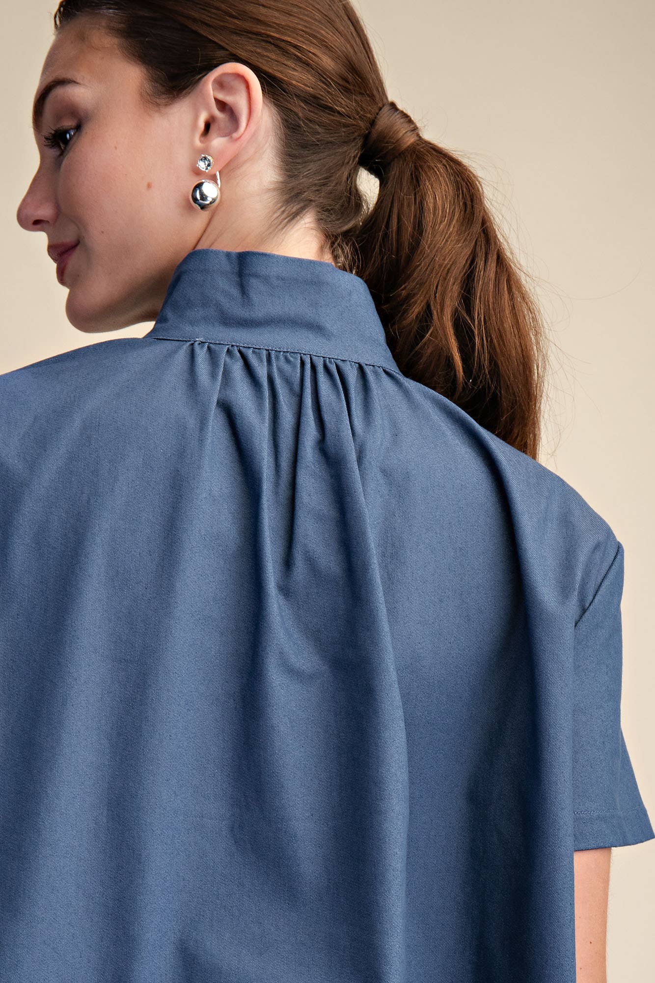 Stand Collar Short Sleeve Stitch Detail Shirt