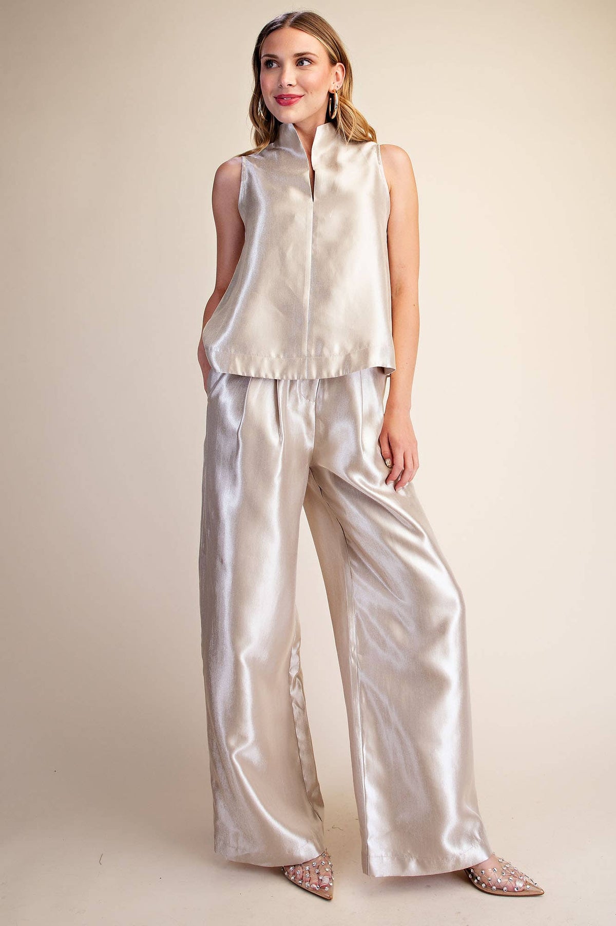 Stand Collar Slit V-Neck Sleeveless Top