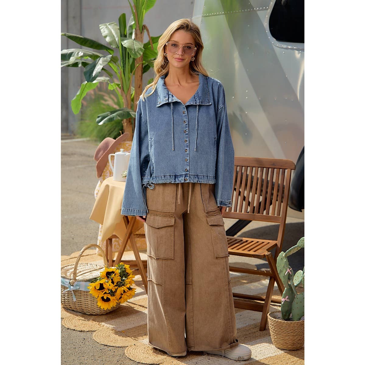 LIGHTWEIGHT WASHED DENIM DRAWSTRING HEM JACKET