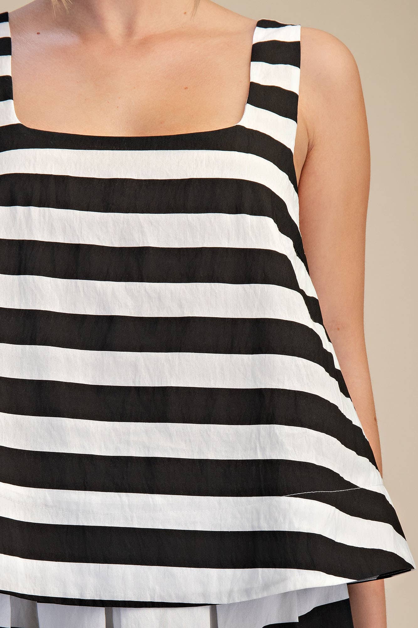 Scoop Neck Sleeveless Top