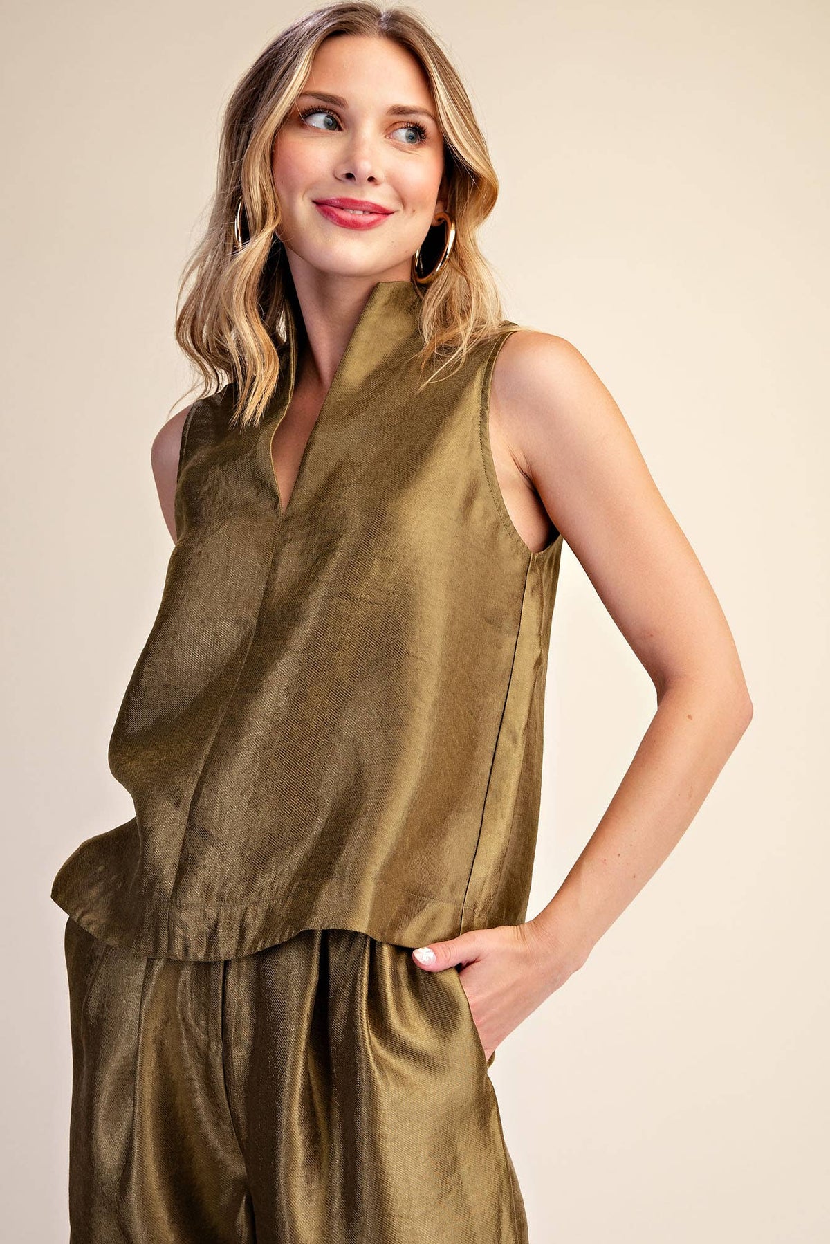 Stand Collar Slit V-Neck Sleeveless Top