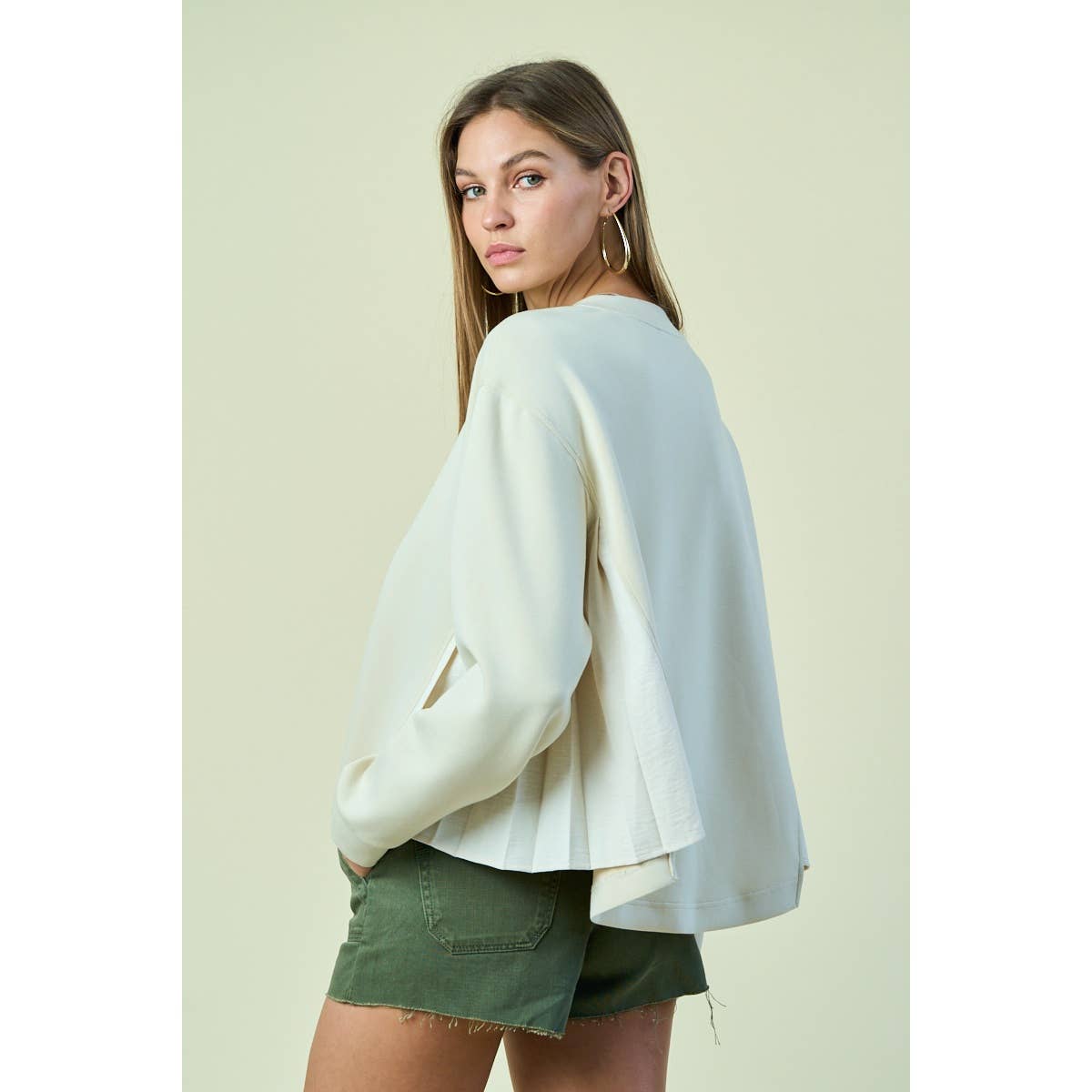 Soft Knit Top With Contrast Pleated Detail