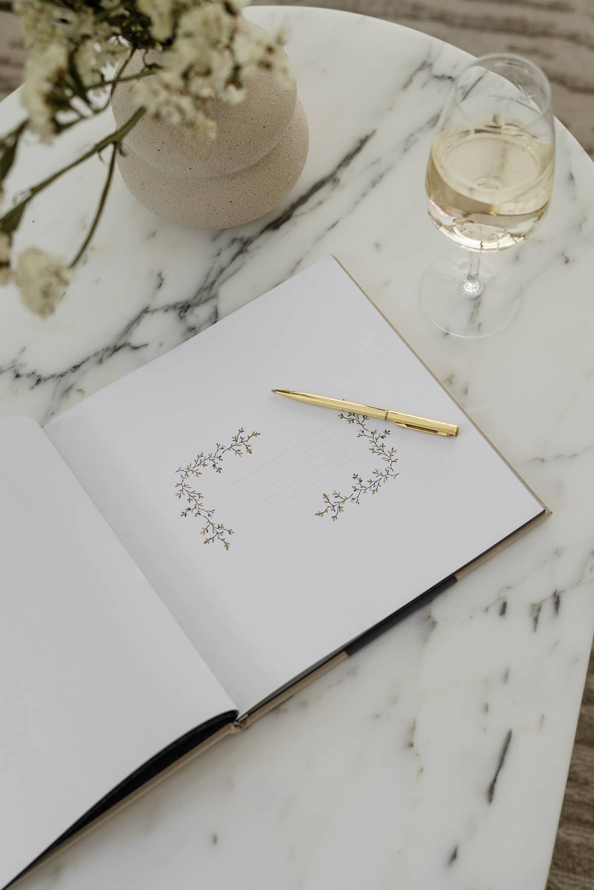 Wedding Guest Book (Heirloom-Quality Guest Book)