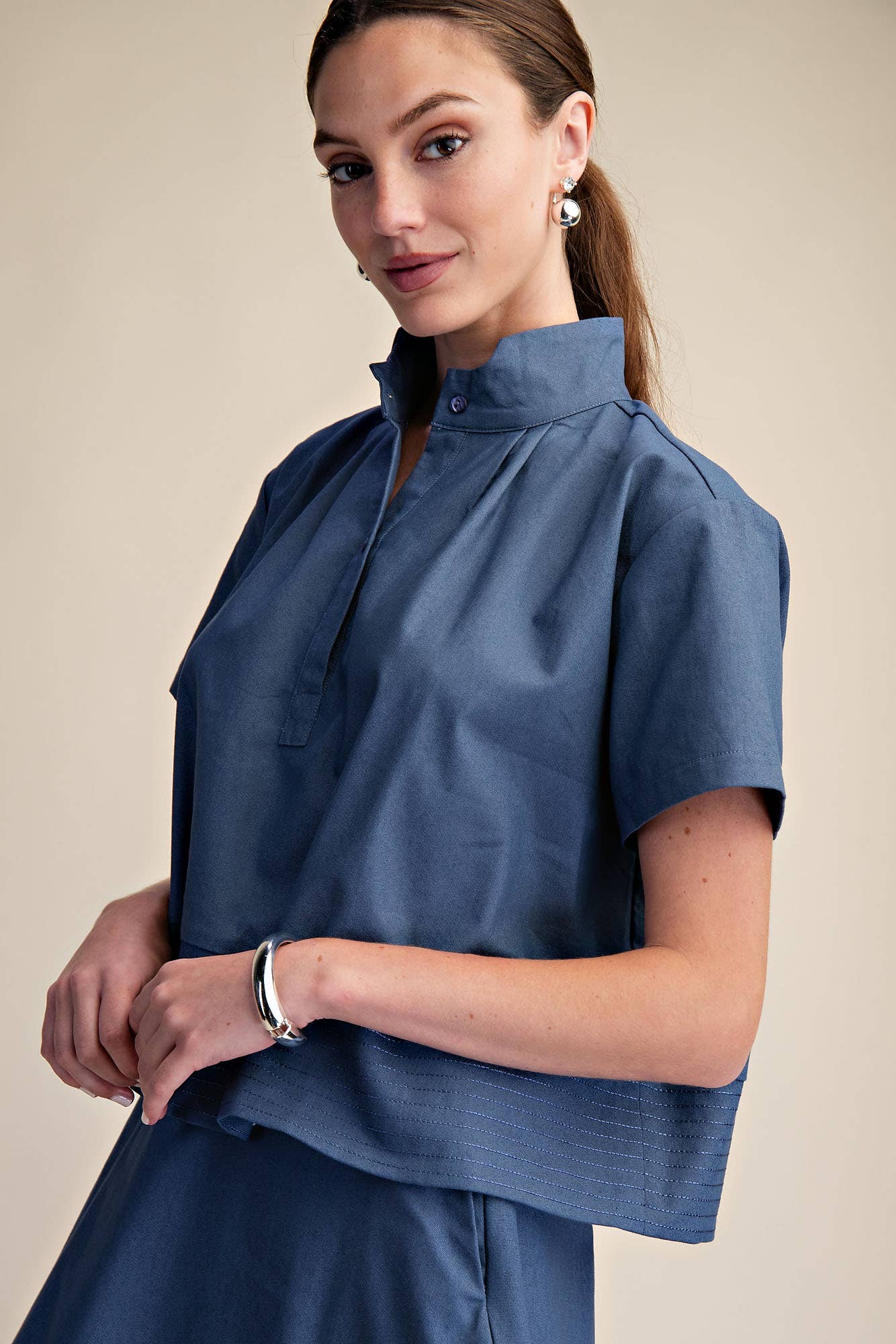 Stand Collar Short Sleeve Stitch Detail Shirt