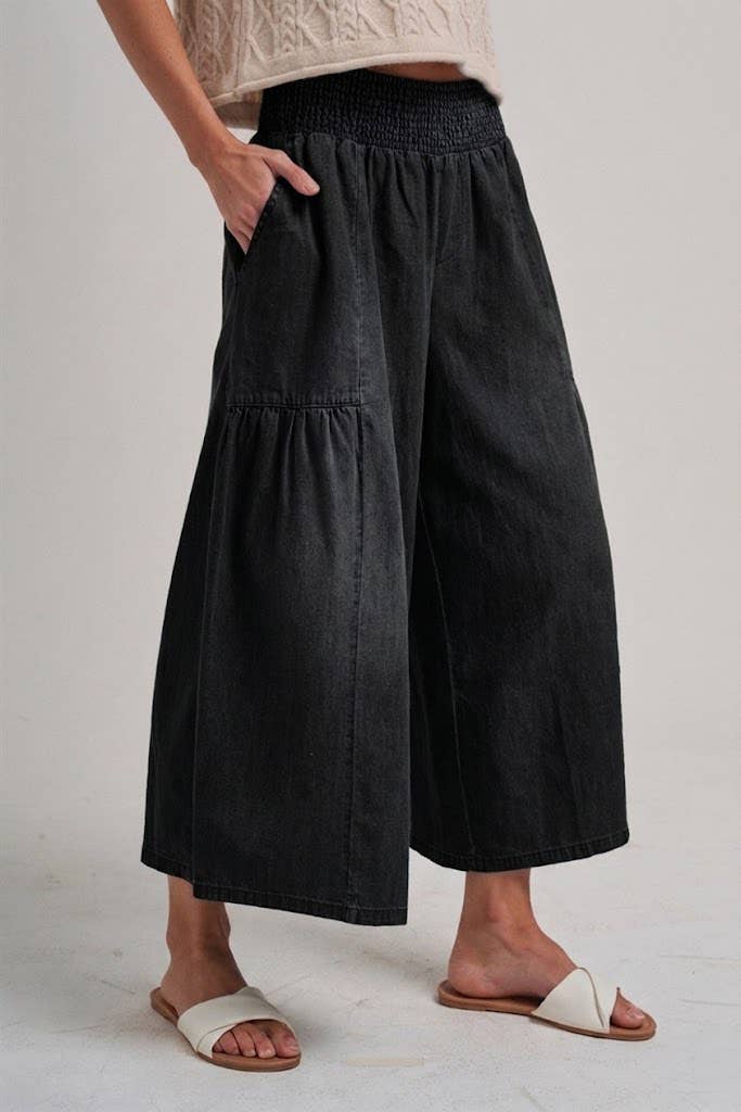 WIDE FLARED LEG PANTS WITH SMOCKED WAISTBAND_JLB80093-02