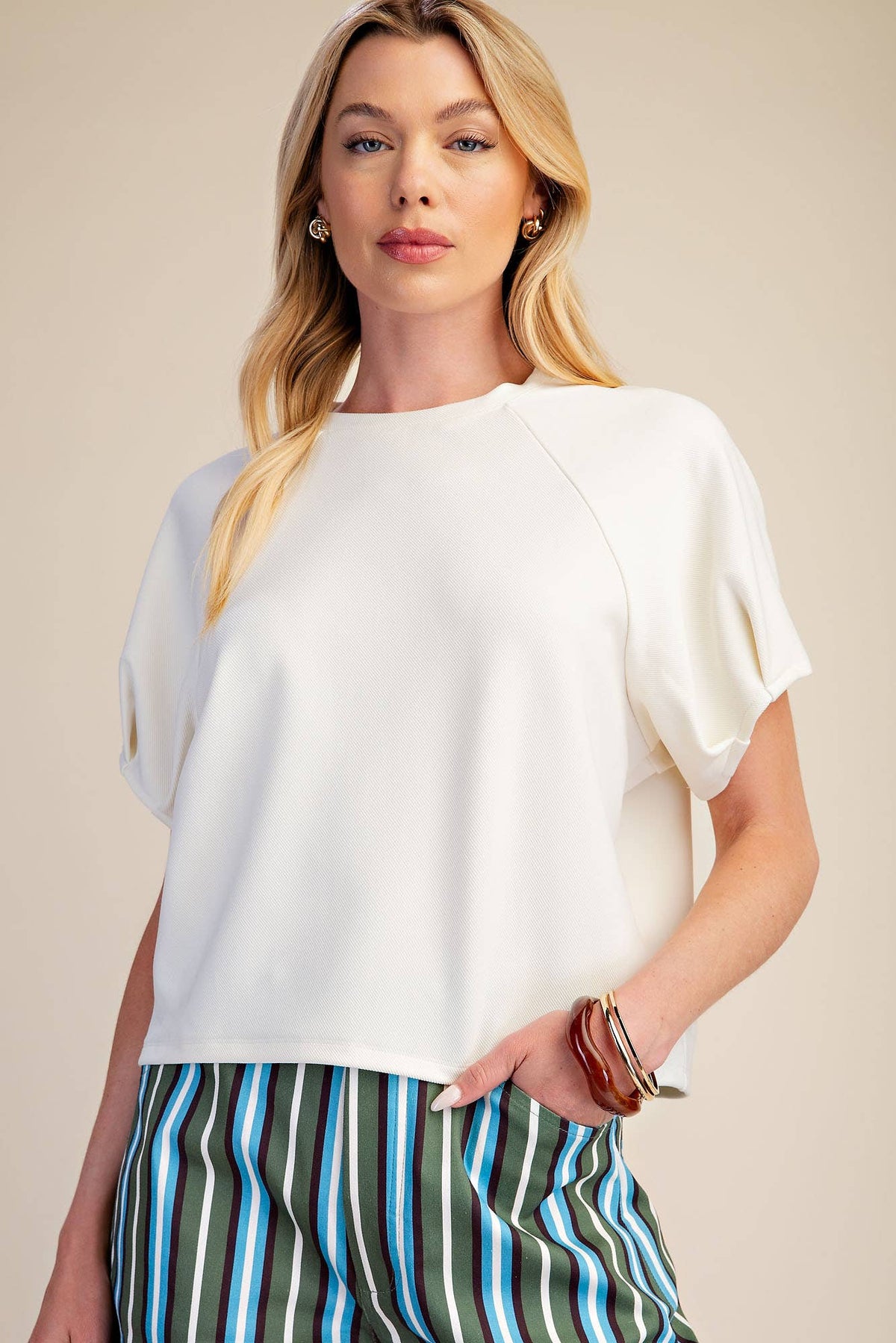 Round Neck Puff Short Sleeve Pullover Top