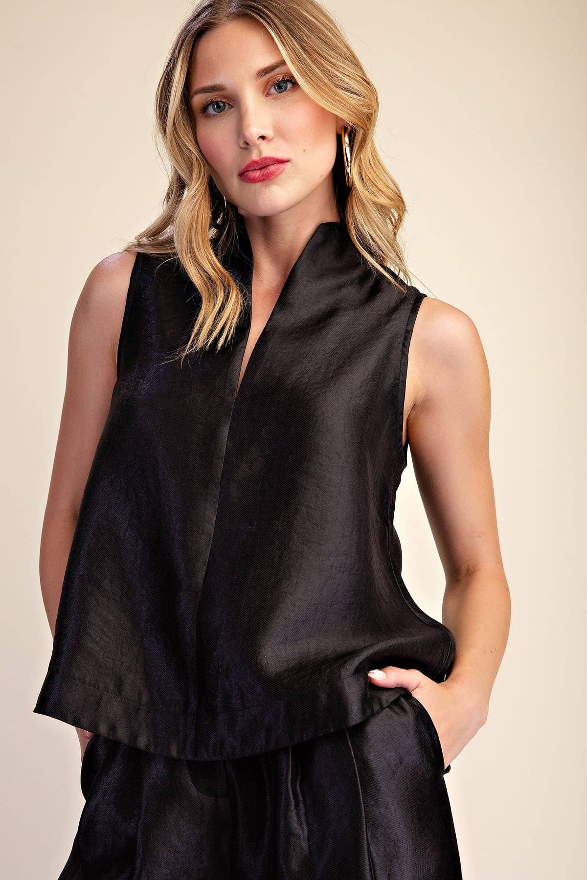 Stand Collar Slit V-Neck Sleeveless Top