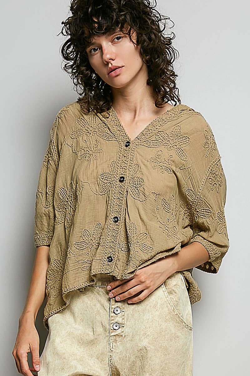 Short Sleeve Border Floral Embroidery Crochet Top