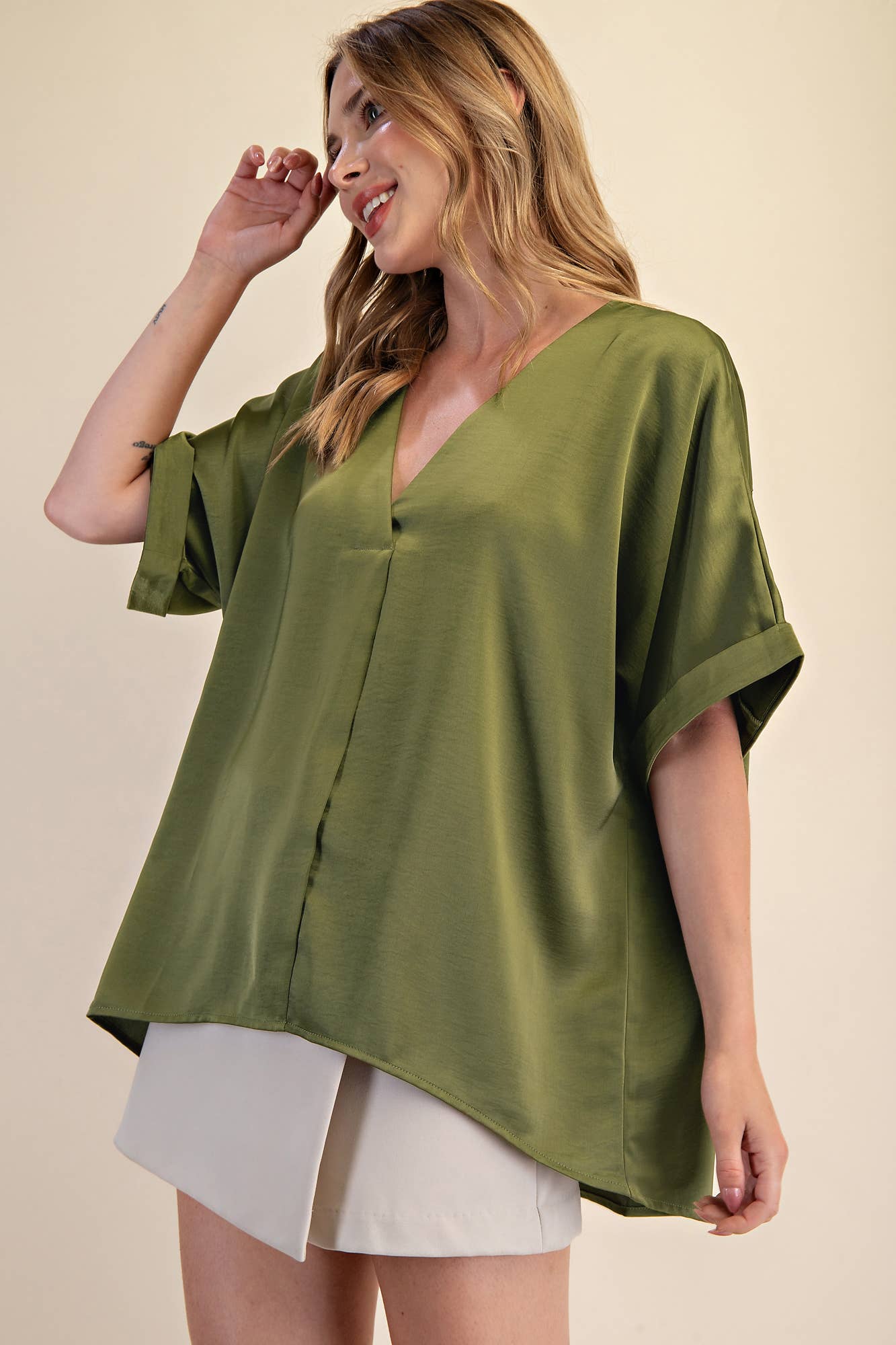 Pull Over Satin Blouse V-neck High Low