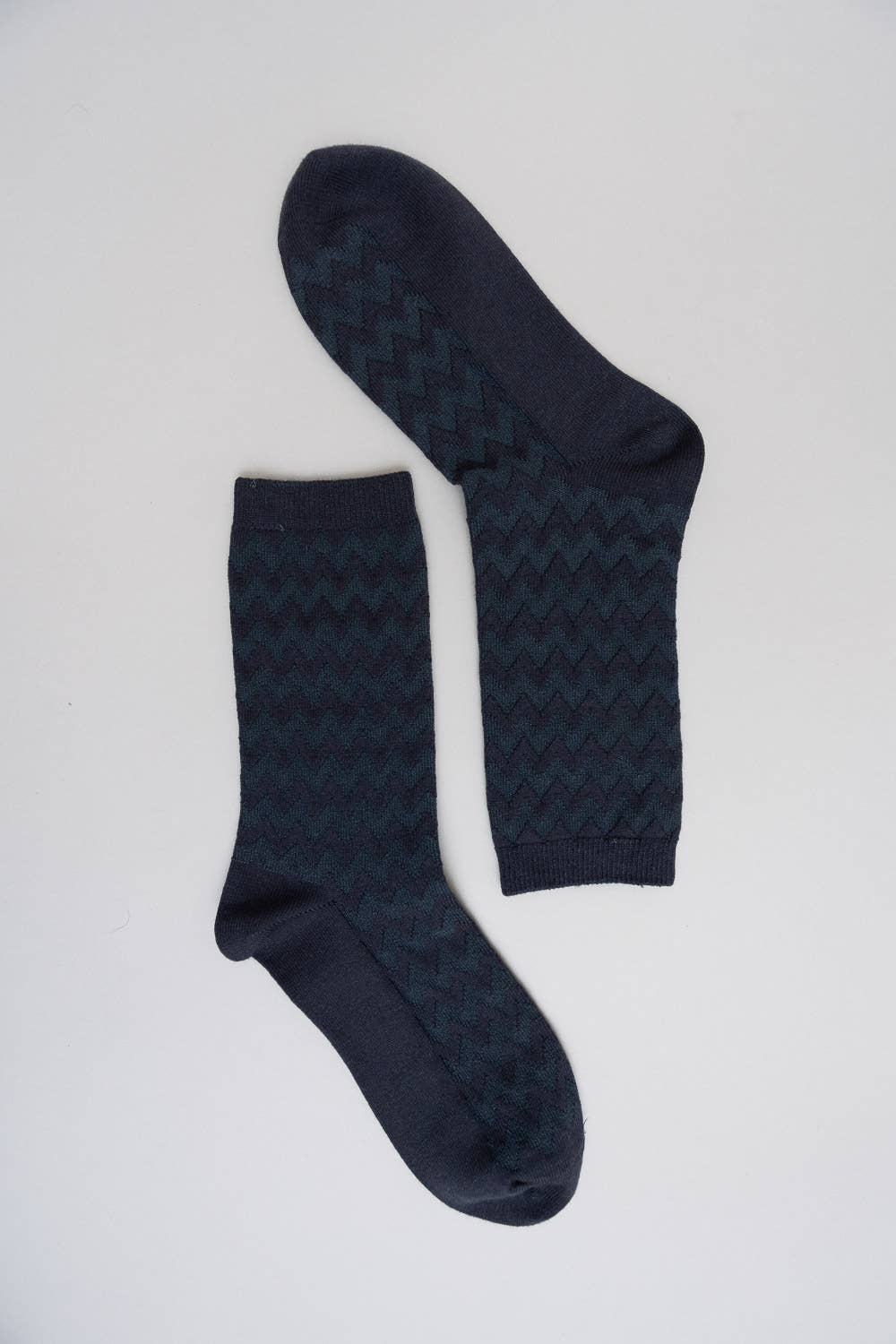 Boho Chic Zig Zag Pattern Socks – Cozy & Stylish for Fall