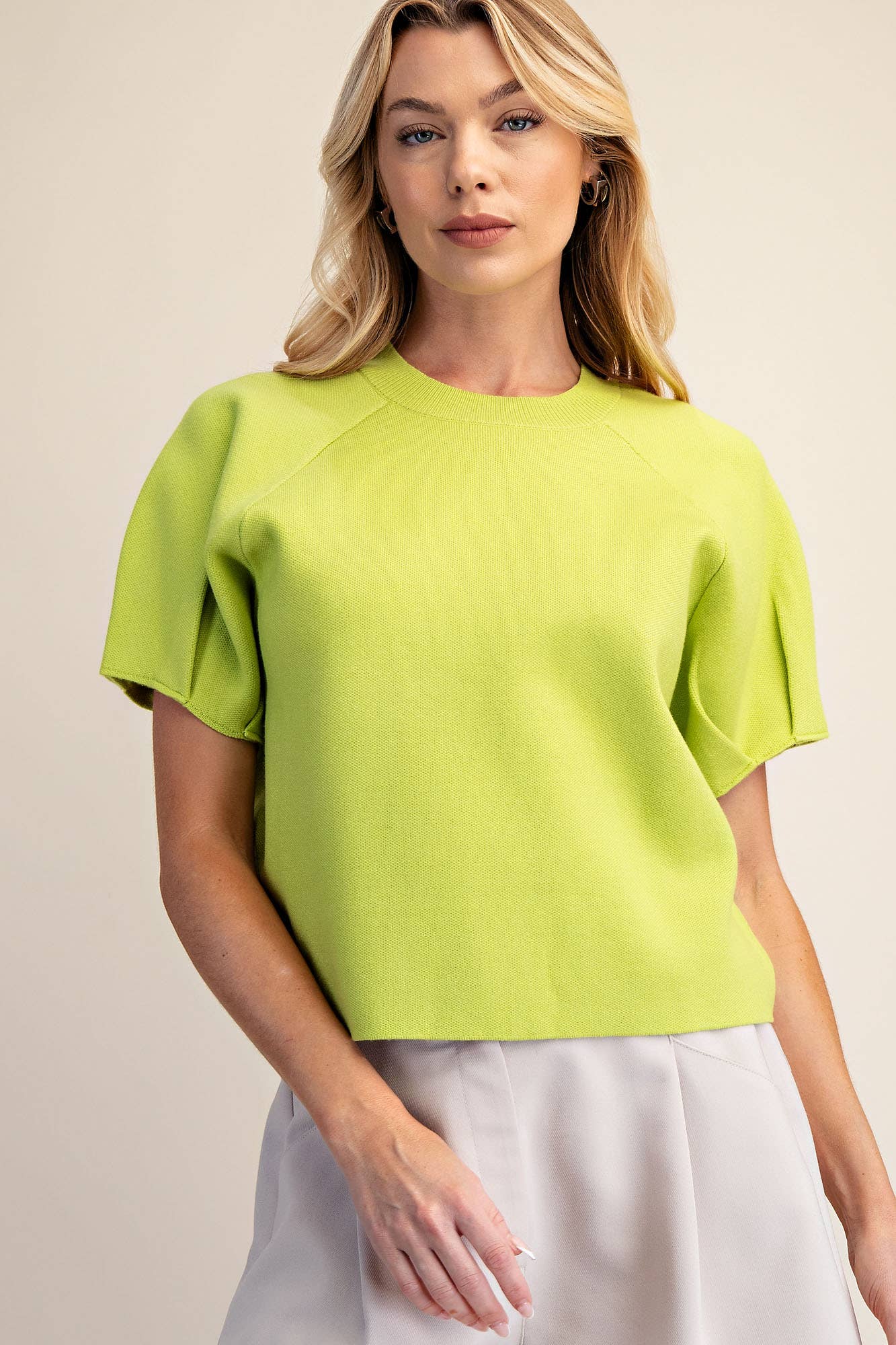 Round Neck Puff Short Sleeve Sweater Top