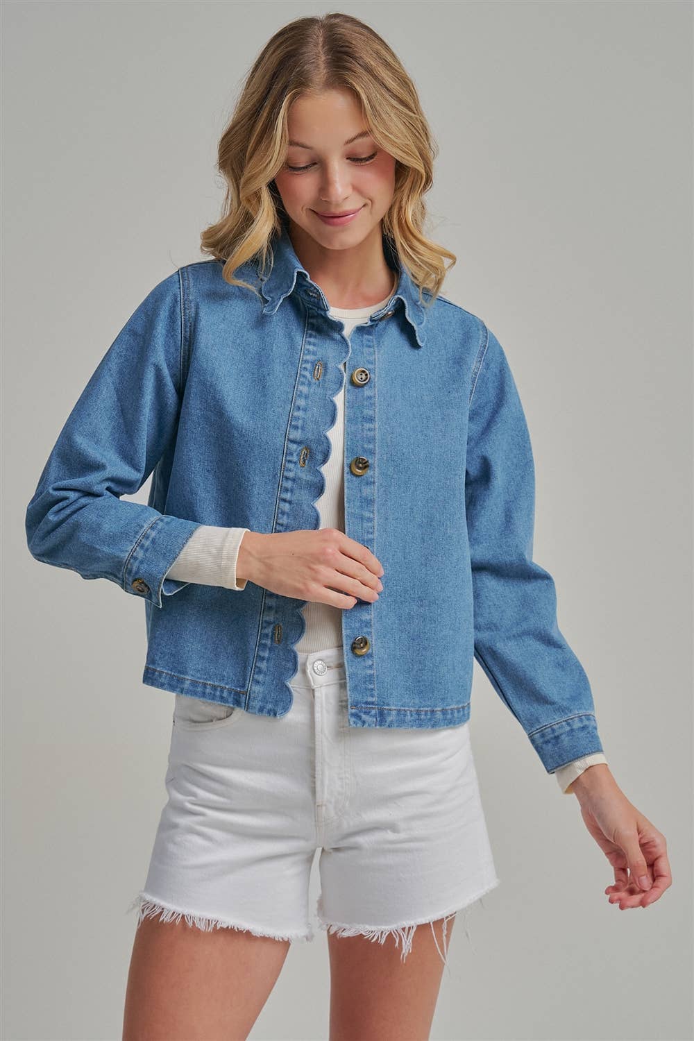 FALL DENIM JACKET WITH SCALLOP EMBROIDERY COLLAR_JLT00349-01