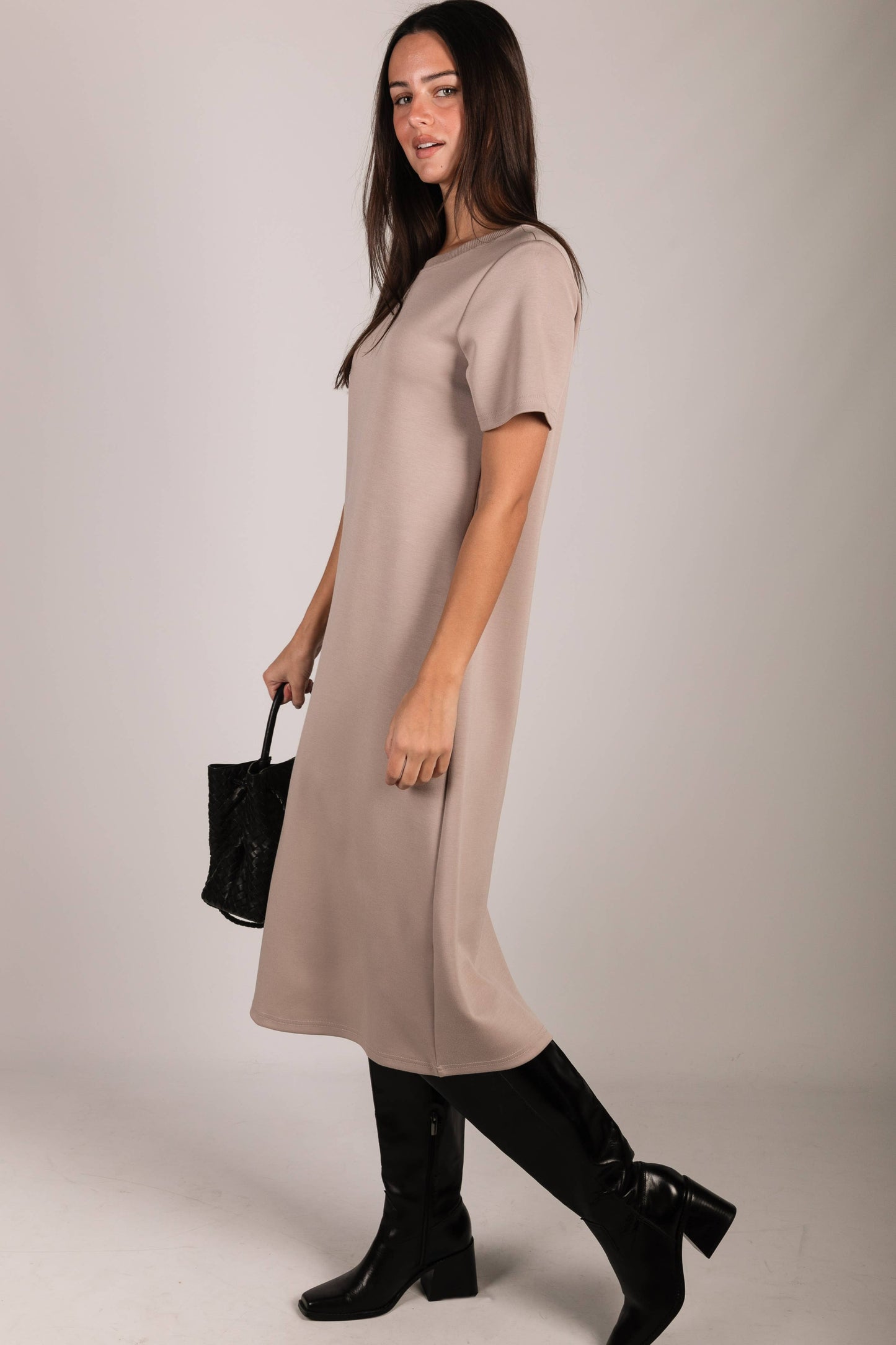 P. CILL Butter Modal Short Sleeve Contrast Rib Neckband Midi