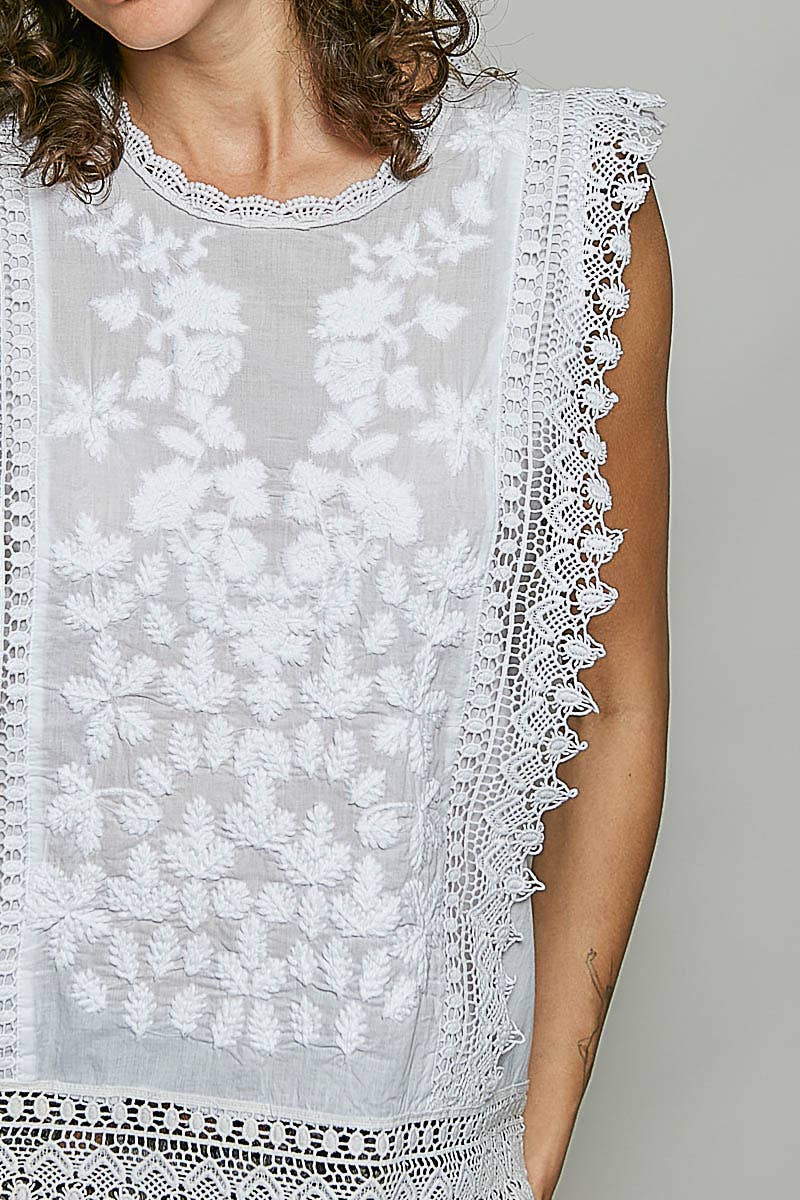 Floral Scalloped Lace Trim Embroidered Cotton Top