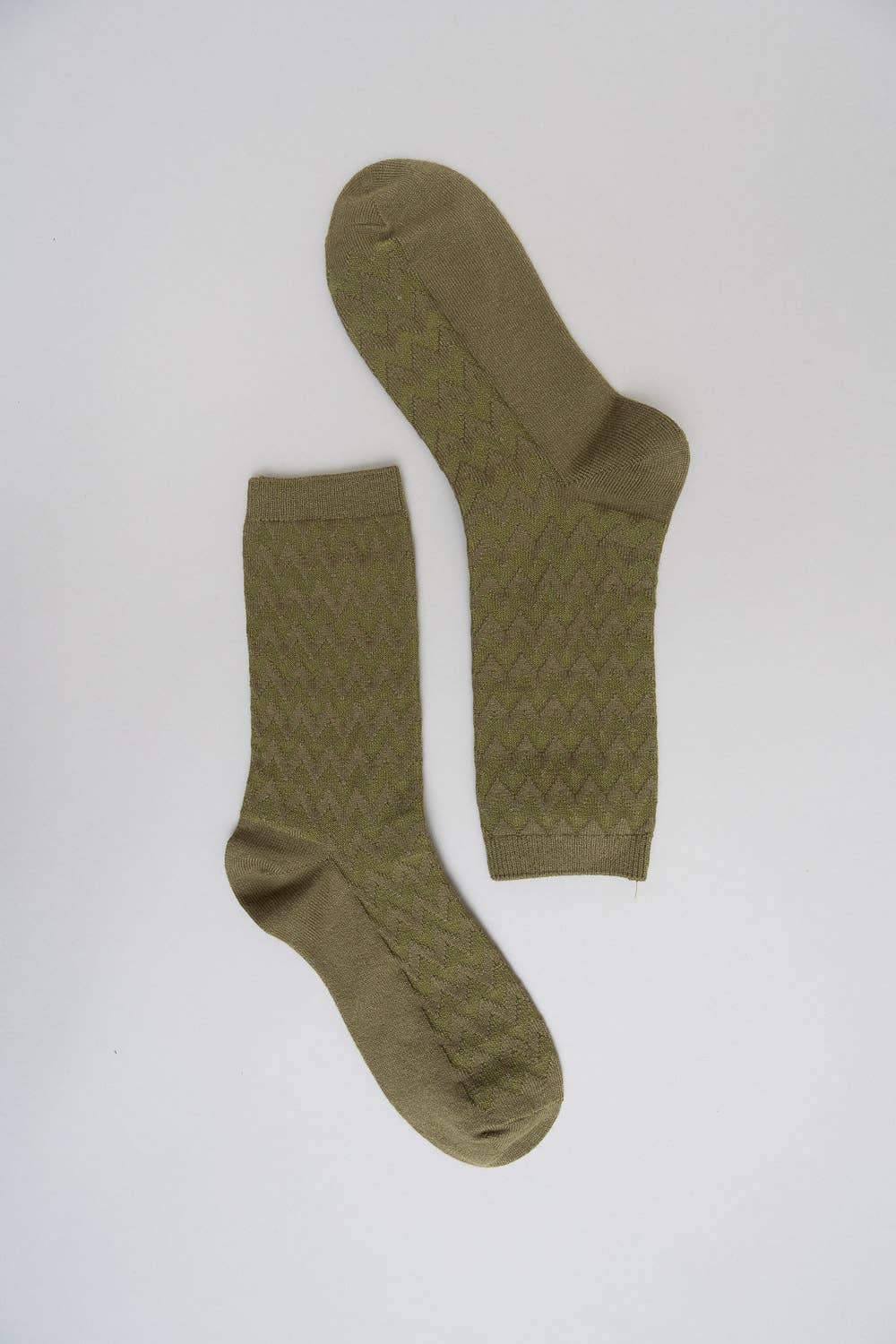 Boho Chic Zig Zag Pattern Socks – Cozy & Stylish for Fall