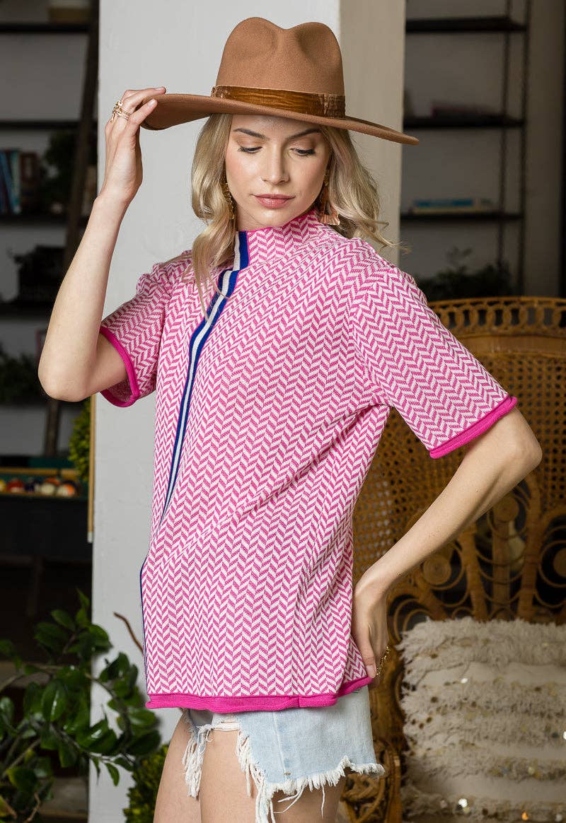 Print Short Sleeve Top with Stripe Contrast