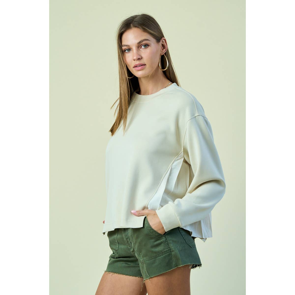 Soft Knit Top With Contrast Pleated Detail