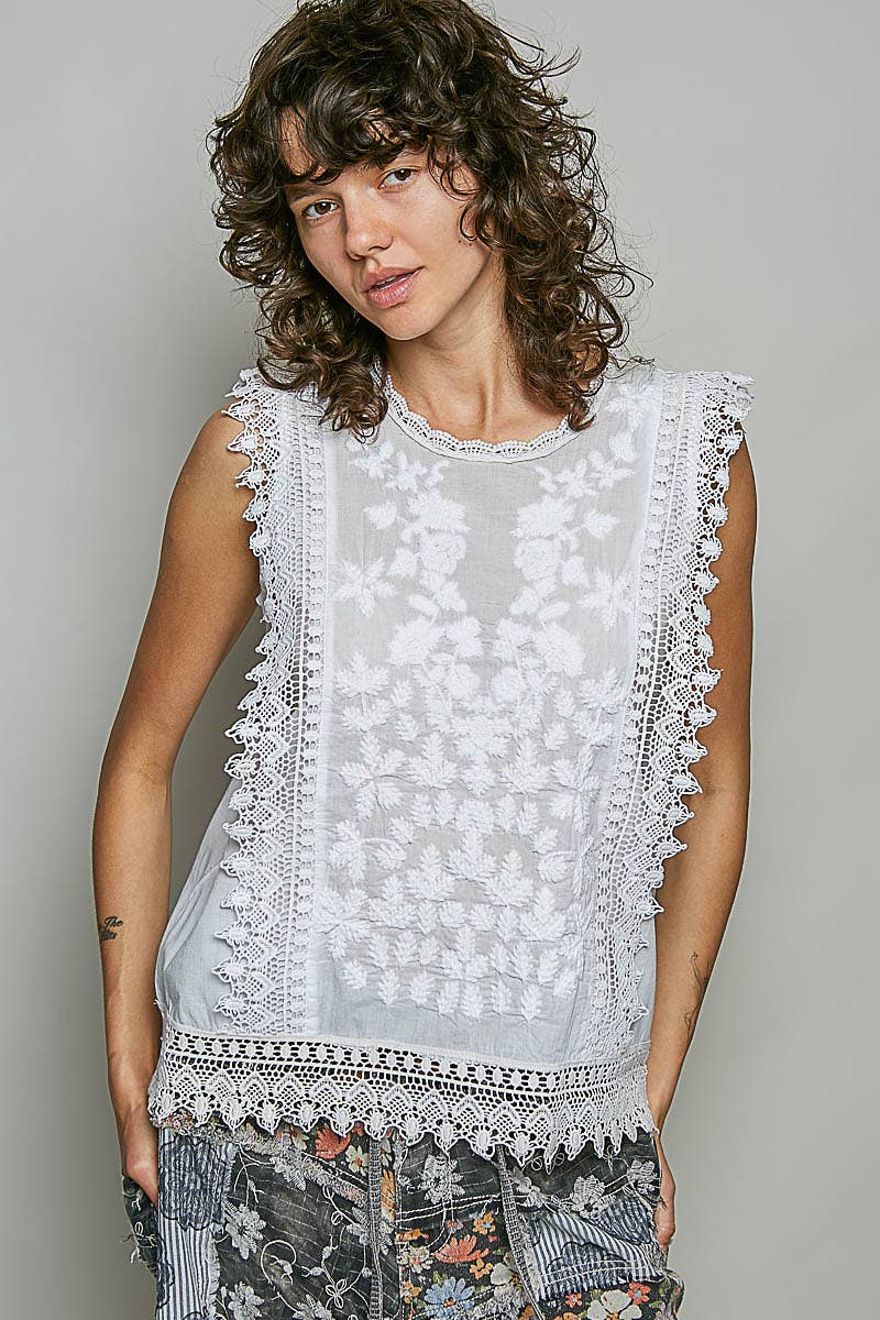 Floral Scalloped Lace Trim Embroidered Cotton Top