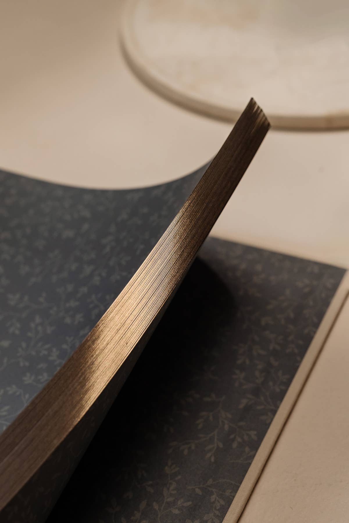 Wedding Guest Book (Heirloom-Quality Guest Book)