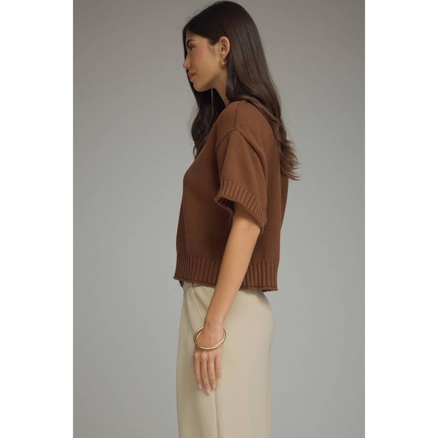 NEW Solid short sleeve knit top
