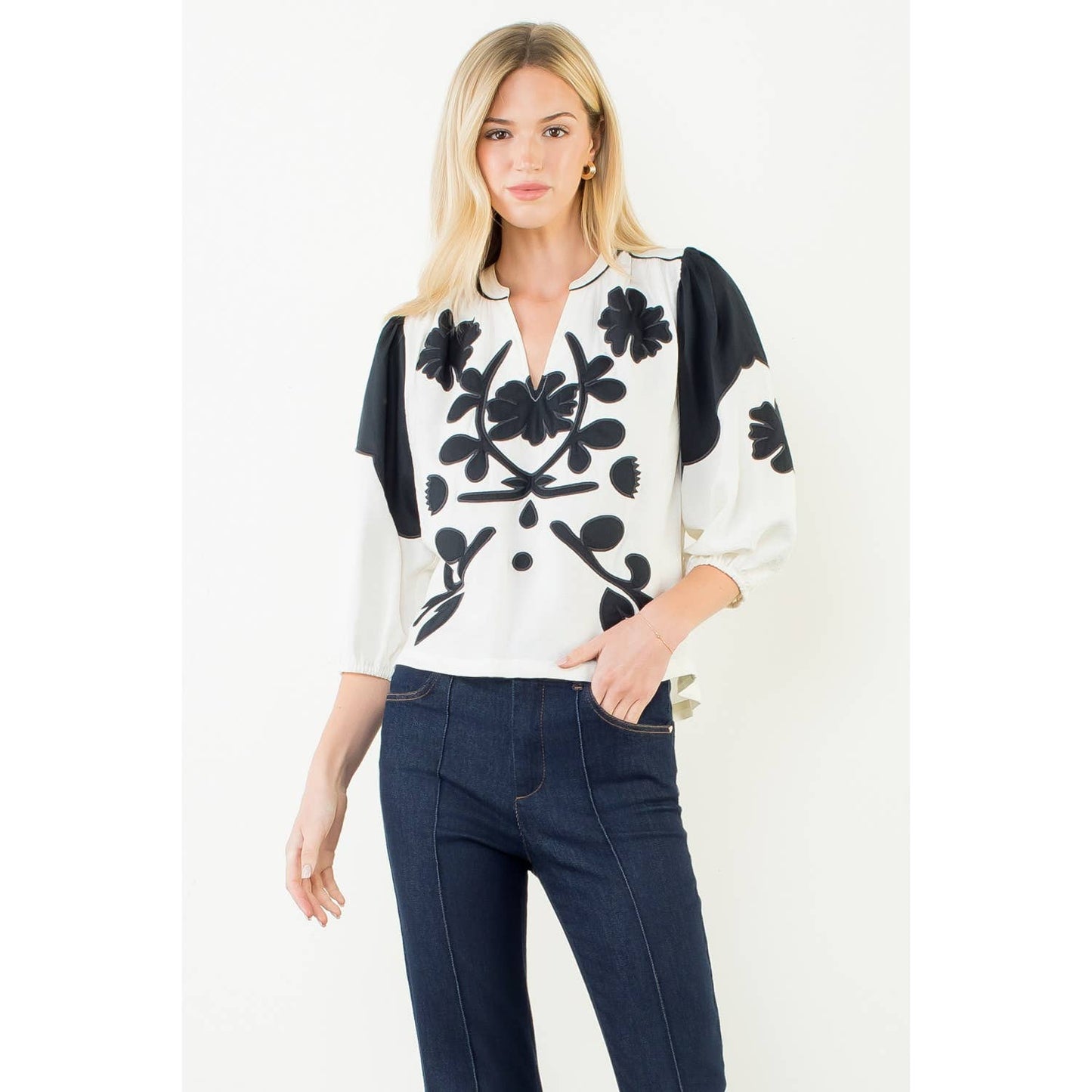 Long Sleeve Pattern Detail Top