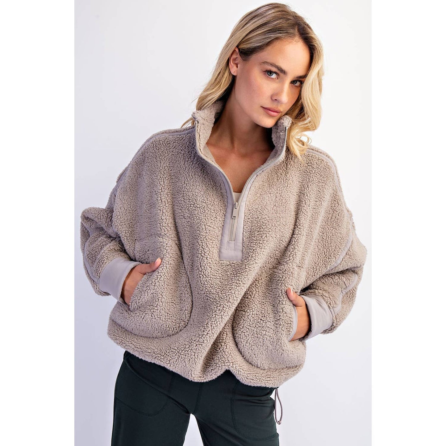 SHERPA MOCK NECK QUARTER ZIP JACKET