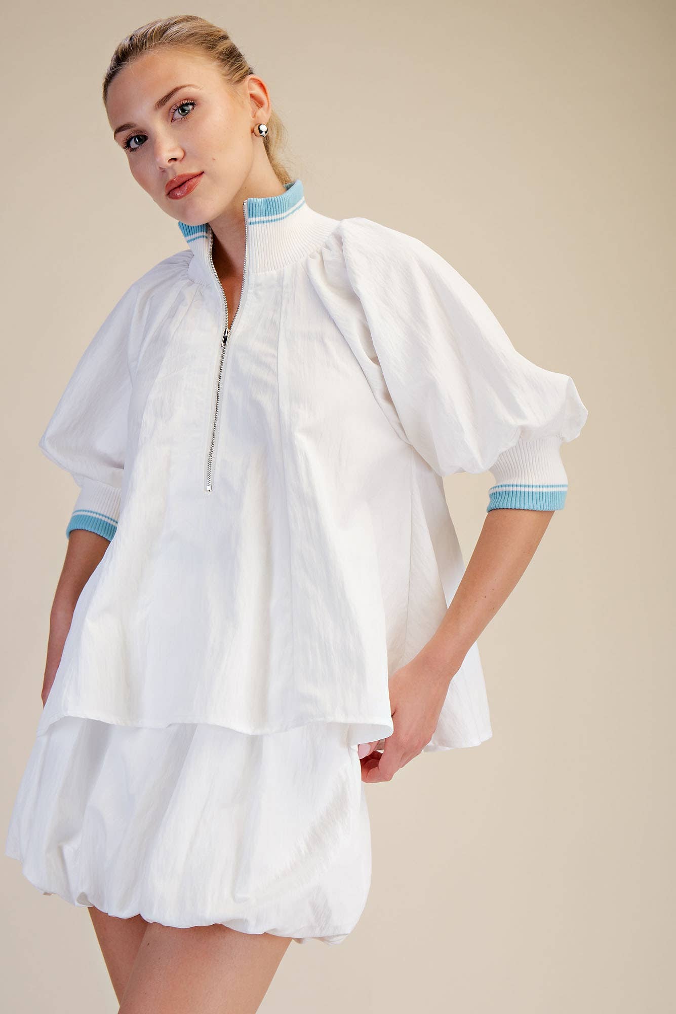 Mock Neck Band Puff Sleeve Blouse