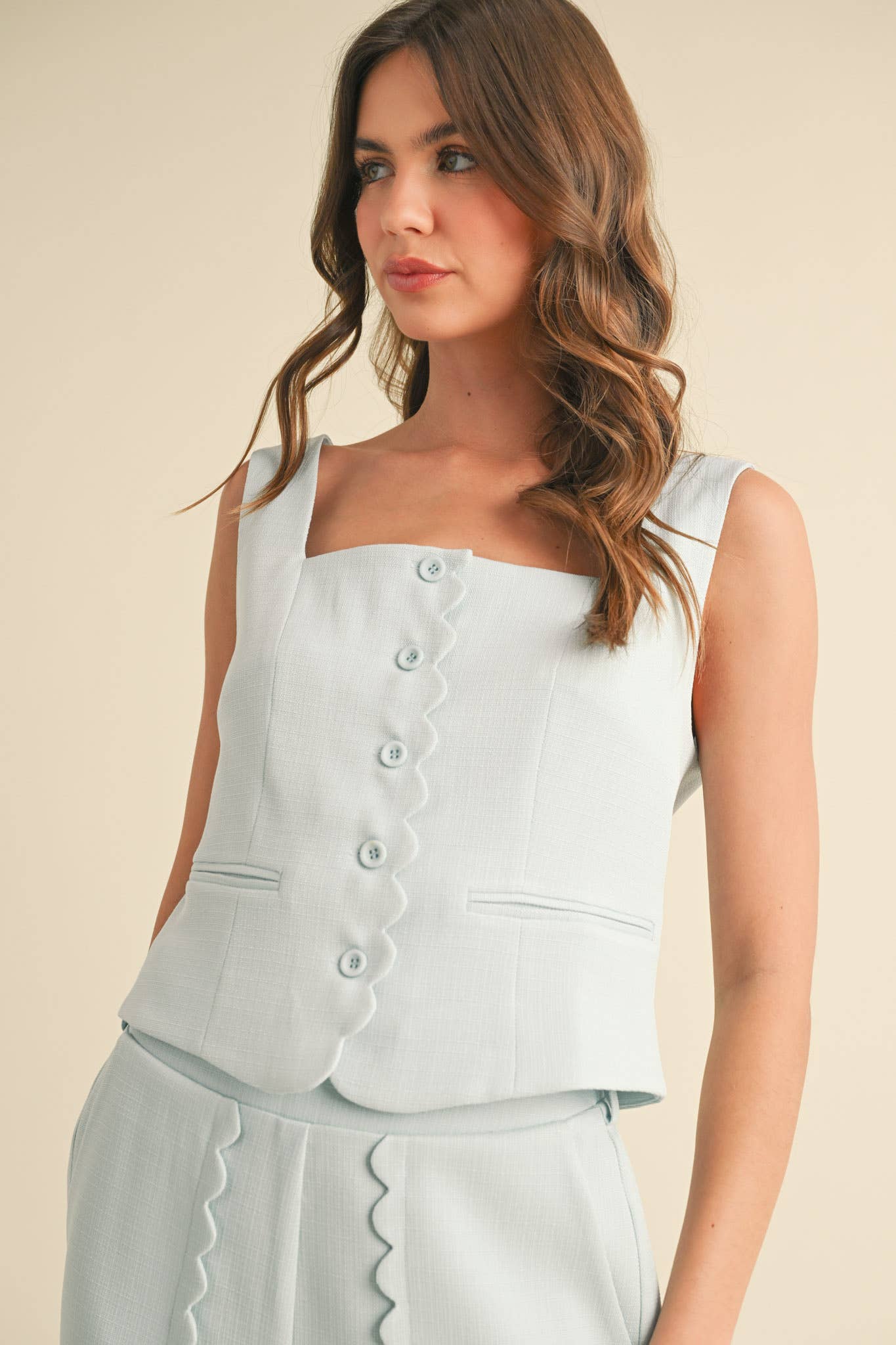 SCALLOPED VEST AND SHORTS SET MPST3829