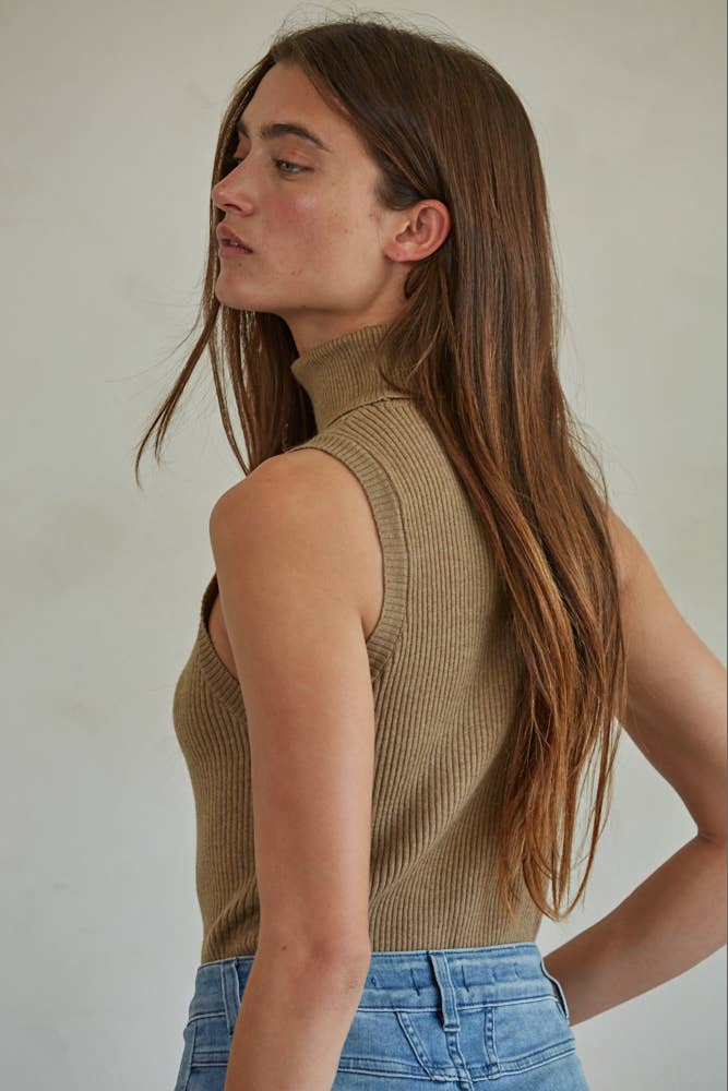 W1574 | Knit Turtleneck Sleeveless Pullover Top