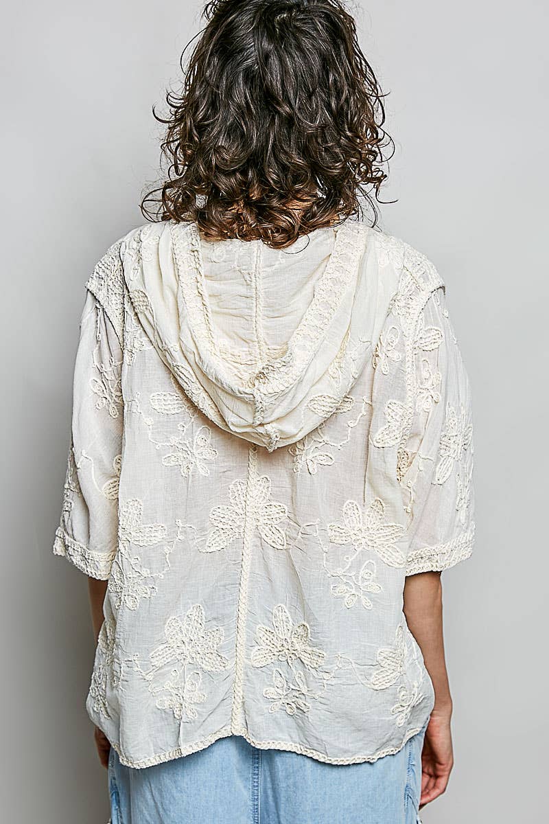 Short Sleeve Border Floral Embroidery Crochet Top