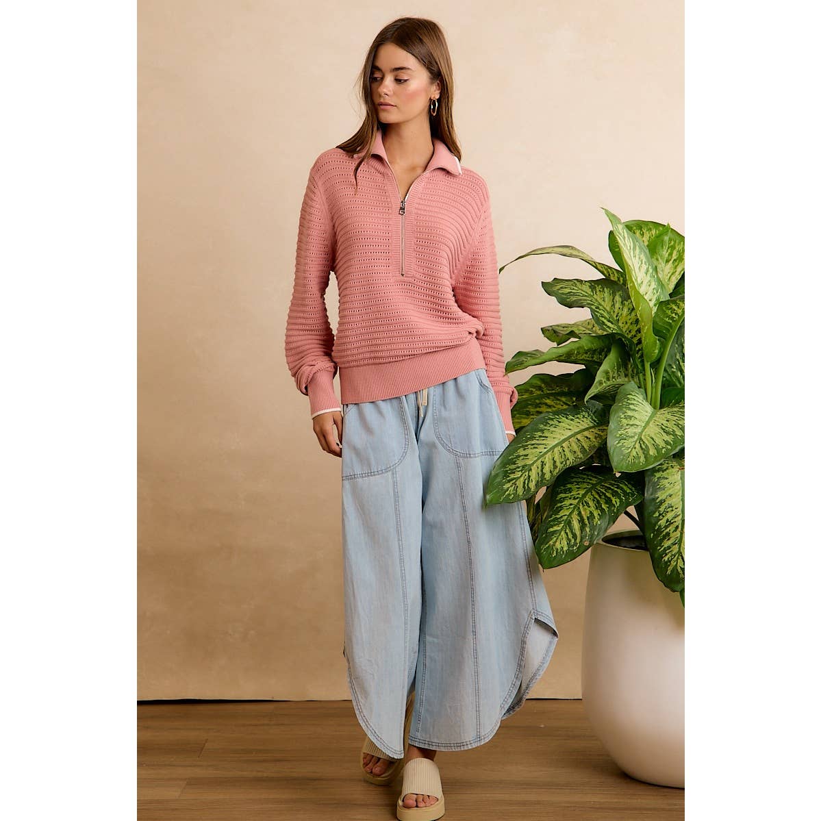 WASHED DENIM TULIP HEM PANTS WITH POCKETS