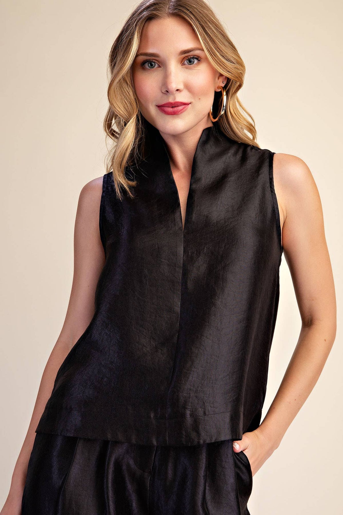 Stand Collar Slit V-Neck Sleeveless Top