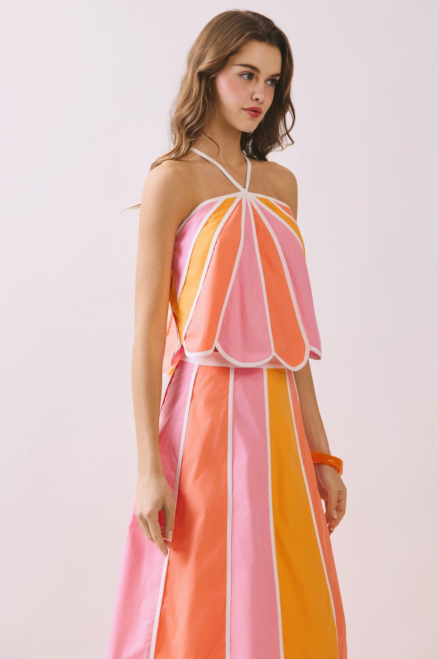 CT9722-Color Block Scalloped Edges Detail Halter Top