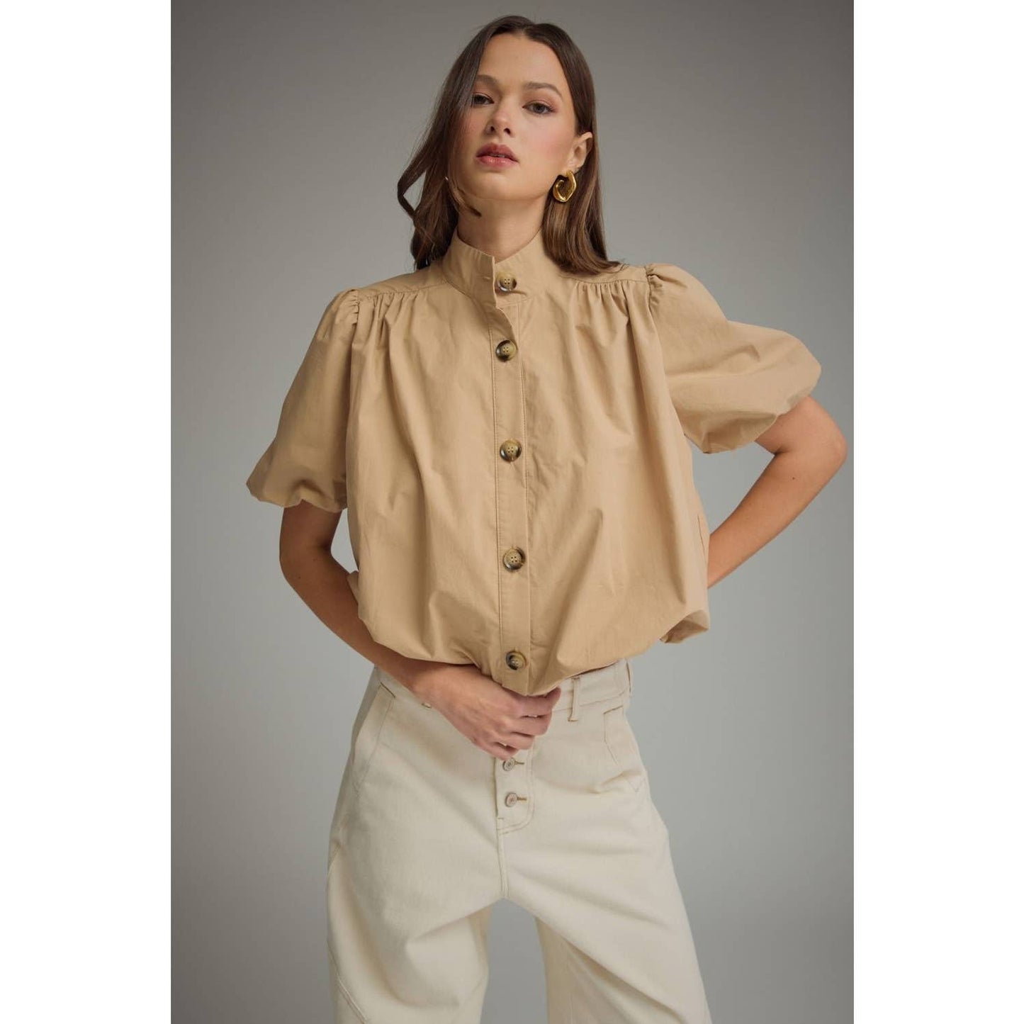 NEW Solid short puff sleeve top