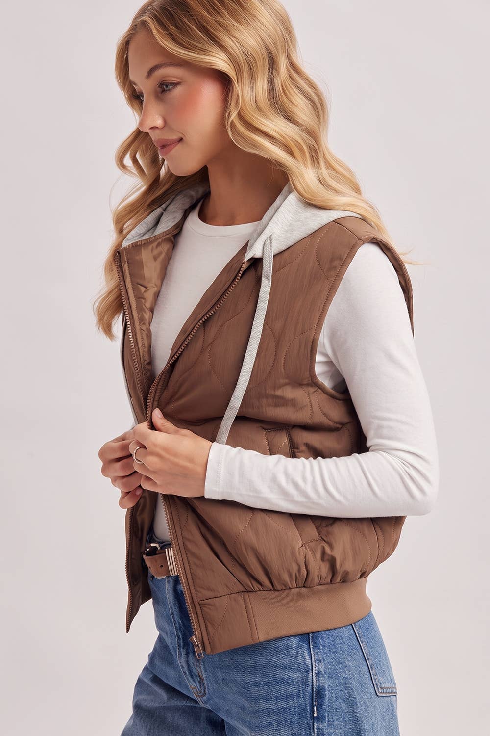 ZIPPER FRONT QUILTED PUFFER VEST CONTRAST HOODIE VEST