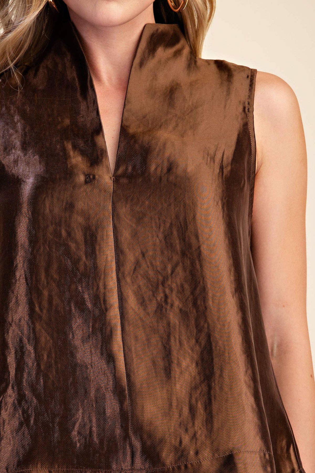 Stand Collar Slit V-Neck Sleeveless Top