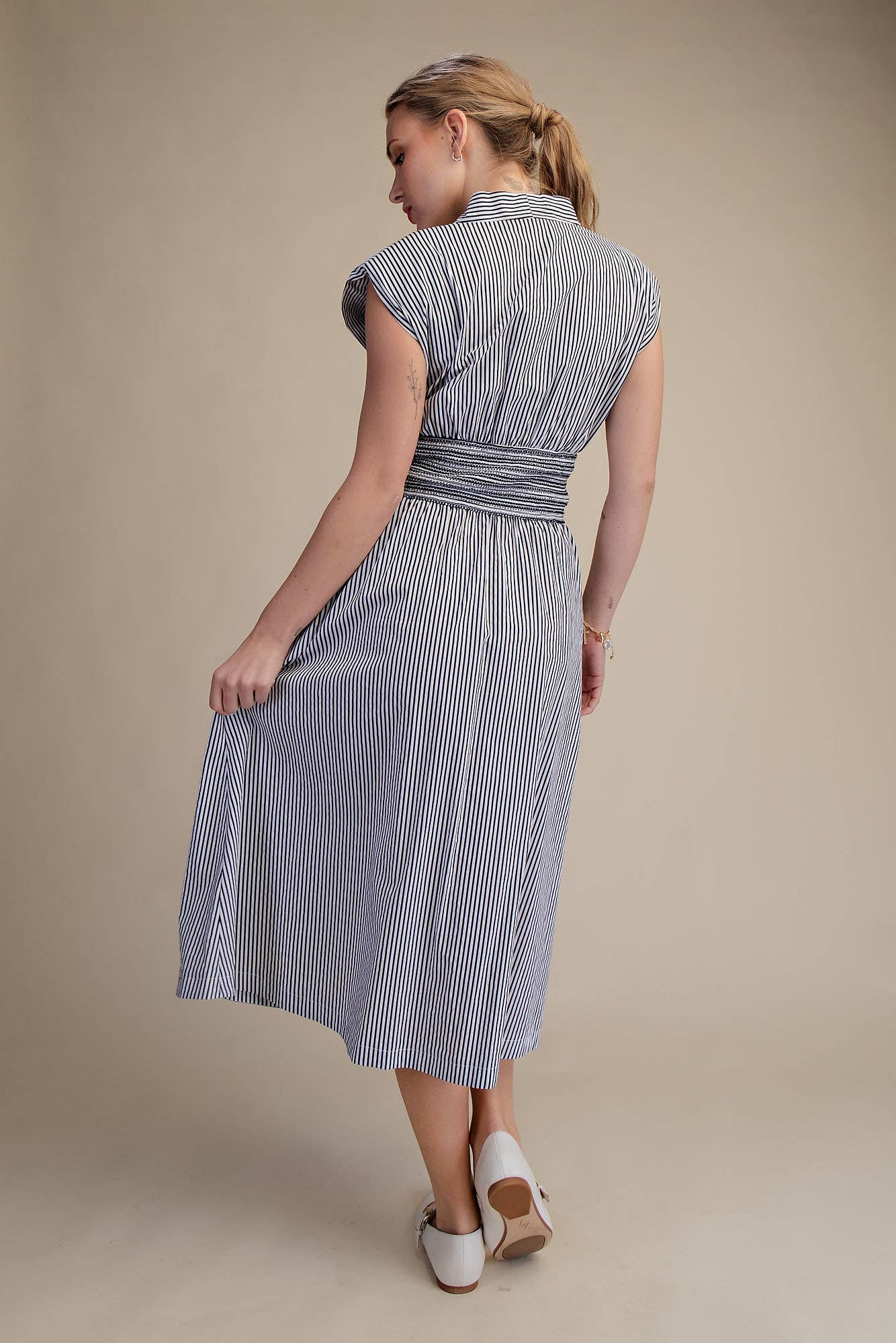 V-Neck Front Zip Waist Smocked Casual Midi Dress